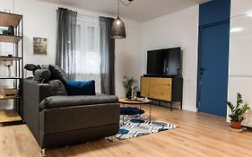 Danubio****2 Bedrooms-Be In The Center Of It All!